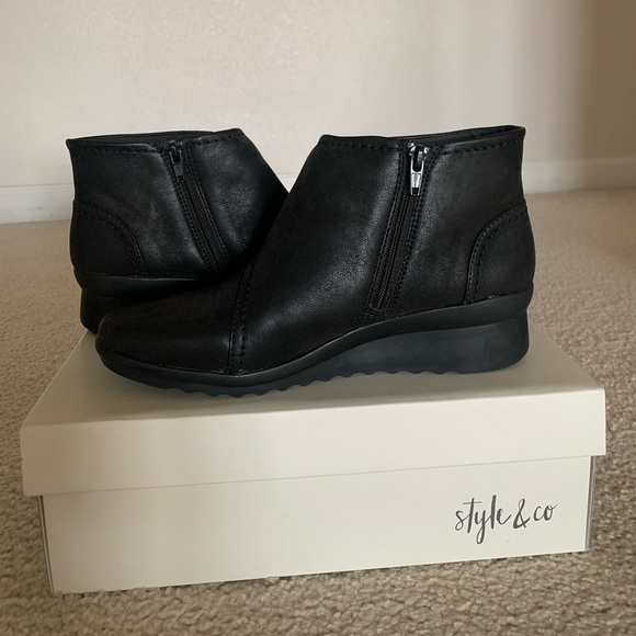 Style &Co Weasley Black Booties - S 6.5 - Picture 2 of 4